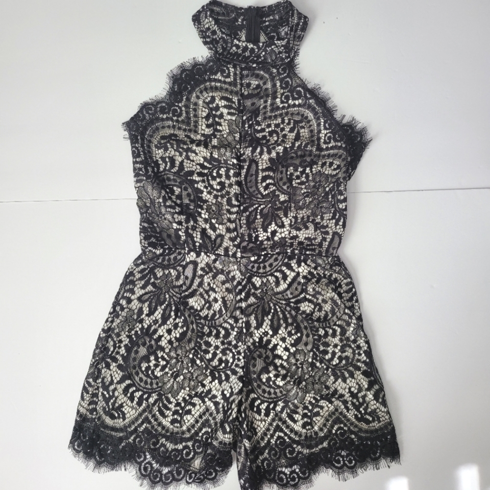 Lace layered shorts romper
